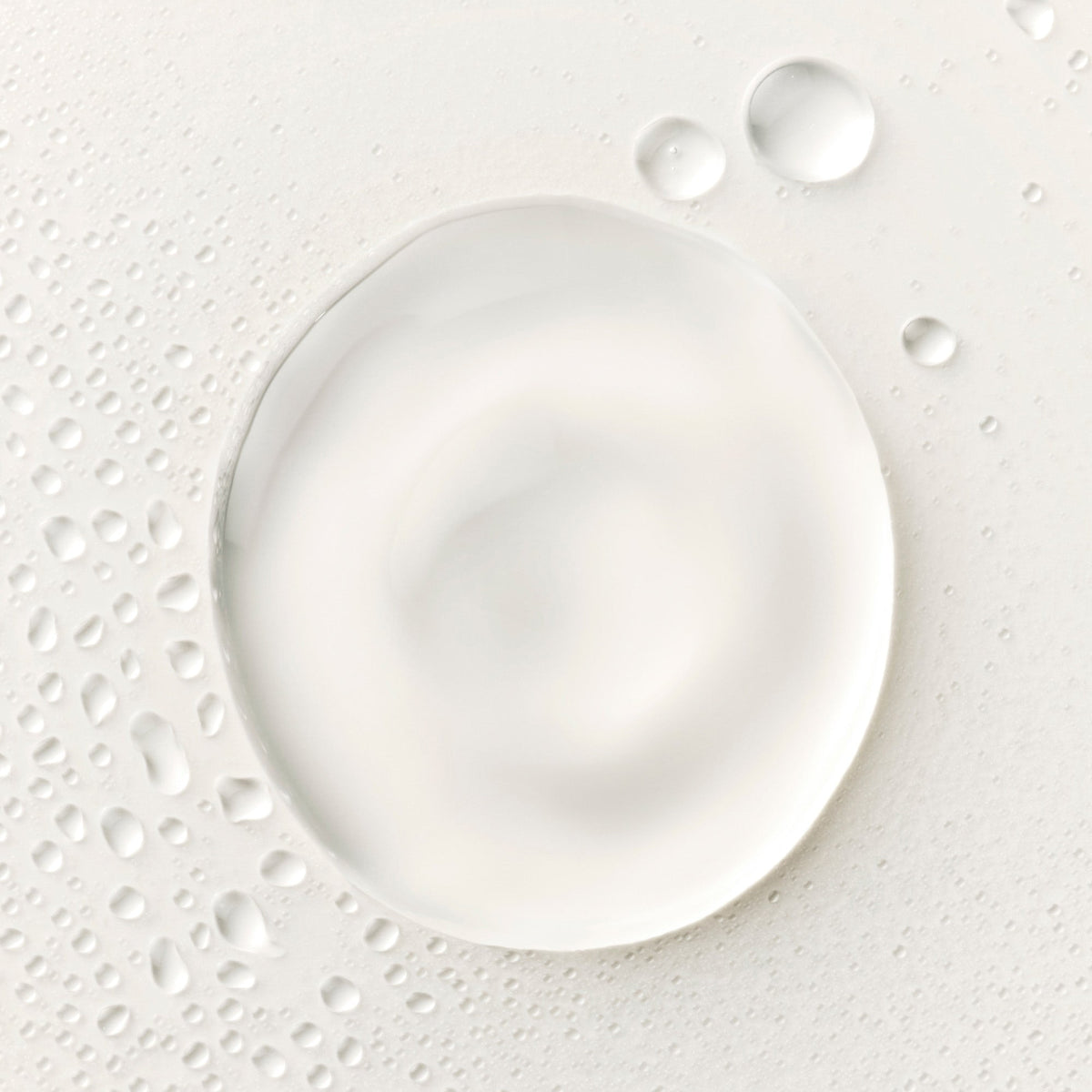 jet-lagtm-skin-soothing-hydration-mist-m7 PDP-JL-Mist-Supplemental-Goop_2025.jpg